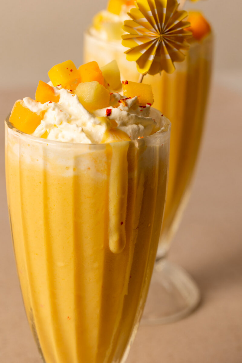 Golden Glow Milkshake