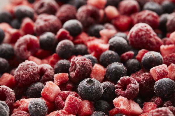 Red fruit topping