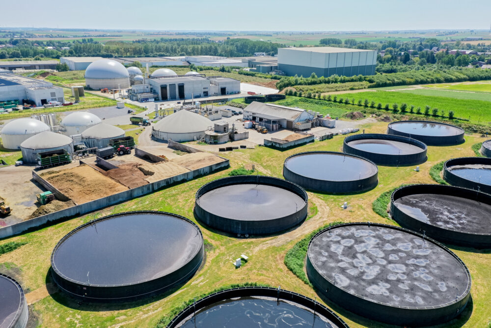 WaterReducing water use in fie...