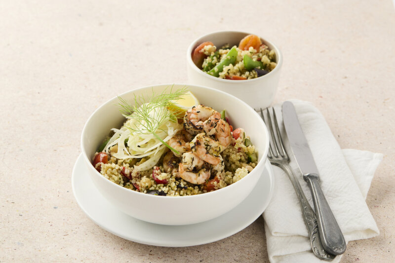 Mediterranean grain mix with scampi & fennel salad