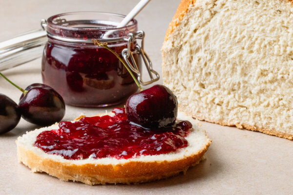 Cherry-Ginger Jam_with frozen cherries